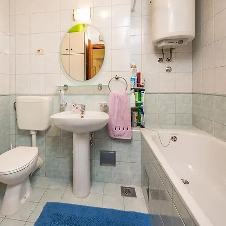 Апартаменты Garden Apartments *